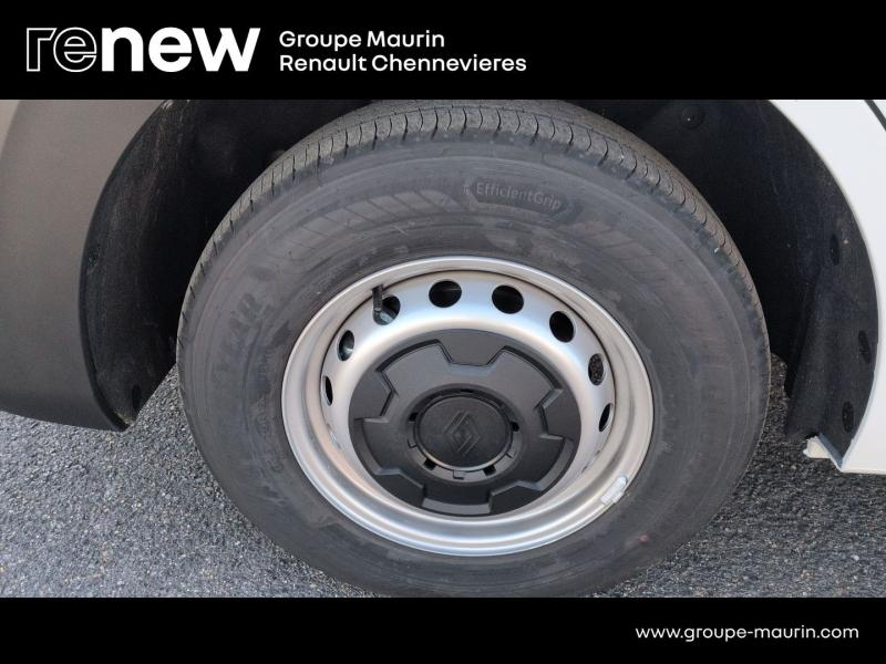 RENAULT Master Fg VUL d’occasion à vendre à CHENNEVIÈRES-SUR-MARNE chez ADP - SOVEA 94 (Photo 9)