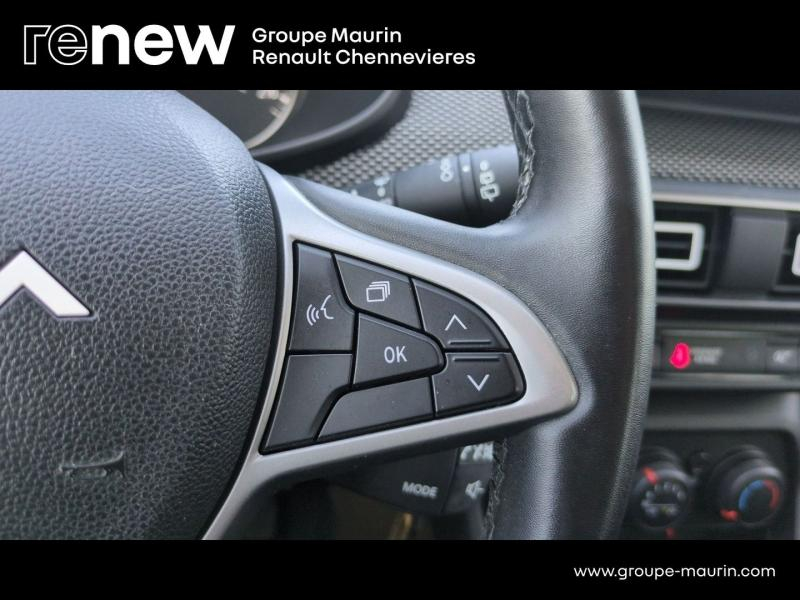 DACIA Sandero d’occasion à vendre à CHENNEVIÈRES-SUR-MARNE chez ADP - SOVEA 94 (Photo 18)