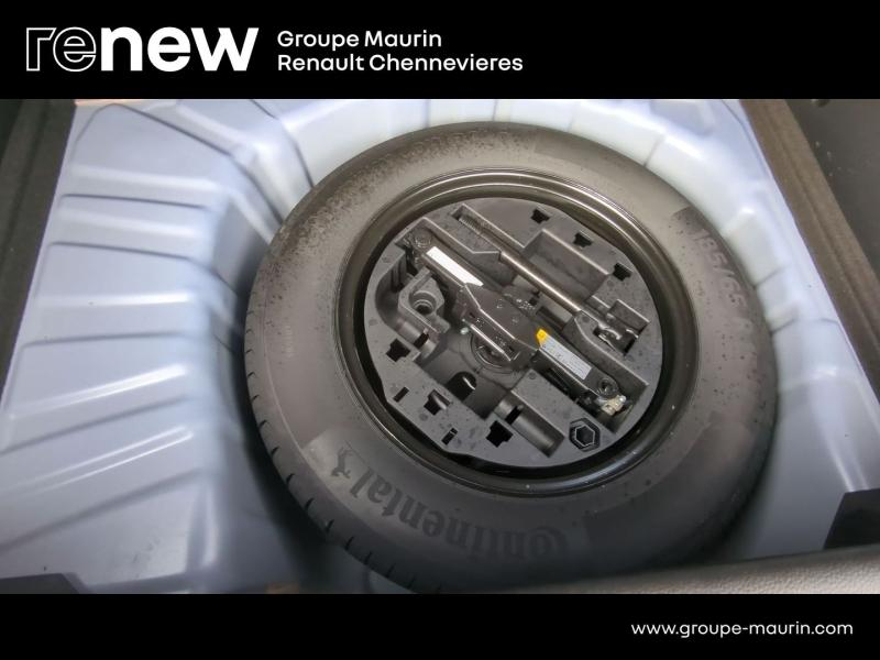 RENAULT Clio d’occasion à vendre à CHENNEVIÈRES-SUR-MARNE chez ADP - SOVEA 94 (Photo 13)