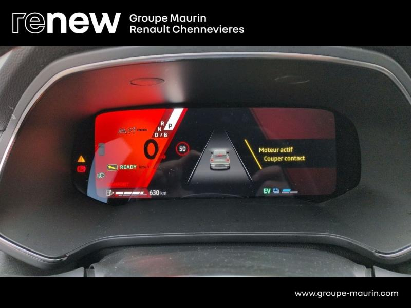 RENAULT  d’occasion à vendre à CHENNEVIÈRES-SUR-MARNE chez ADP - SOVEA 94 (Photo 19)