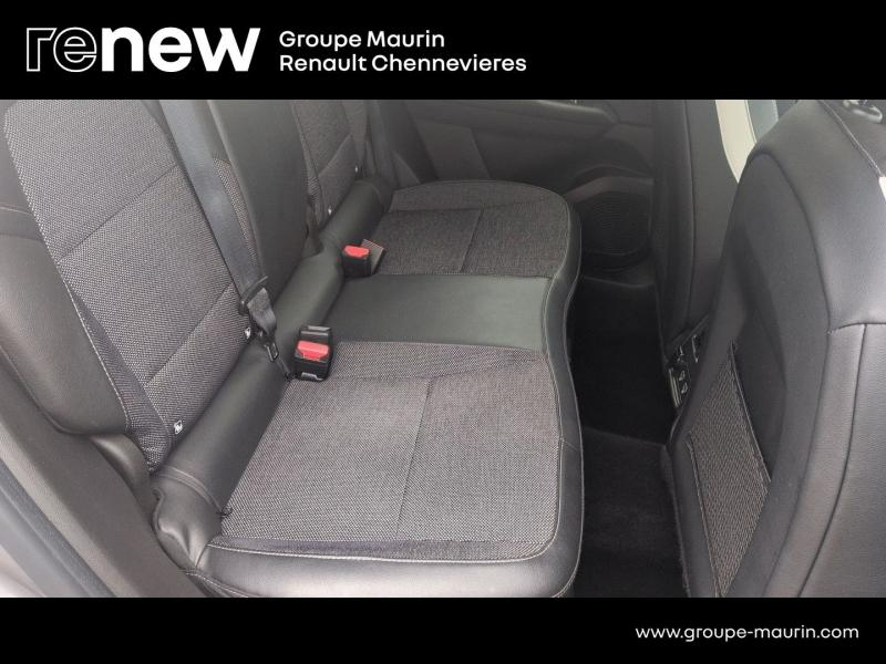 RENAULT Captur d’occasion à vendre à CHENNEVIÈRES-SUR-MARNE chez ADP - SOVEA 94 (Photo 16)