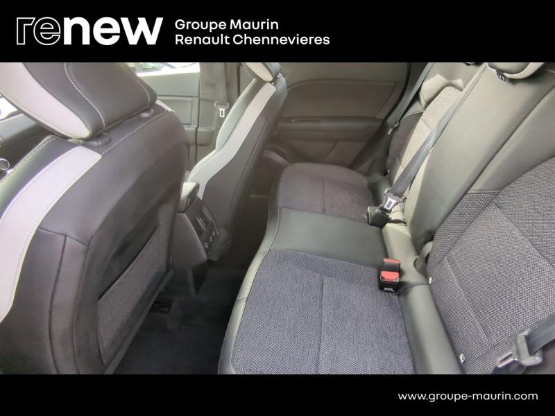 RENAULT Captur d’occasion à vendre à CHENNEVIÈRES-SUR-MARNE chez ADP - SOVEA 94 (Photo 10)