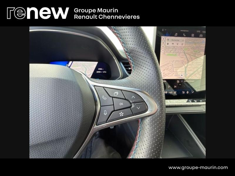 RENAULT  d’occasion à vendre à CHENNEVIÈRES-SUR-MARNE chez ADP - SOVEA 94 (Photo 6)