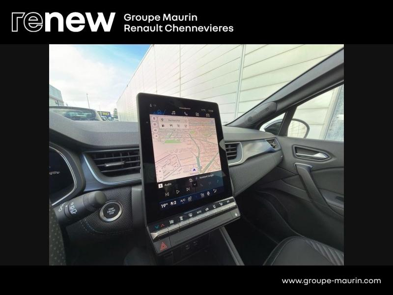 RENAULT  d’occasion à vendre à CHENNEVIÈRES-SUR-MARNE chez ADP - SOVEA 94 (Photo 7)