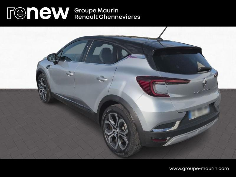 RENAULT Captur d’occasion à vendre à CHENNEVIÈRES-SUR-MARNE chez ADP - SOVEA 94 (Photo 7)