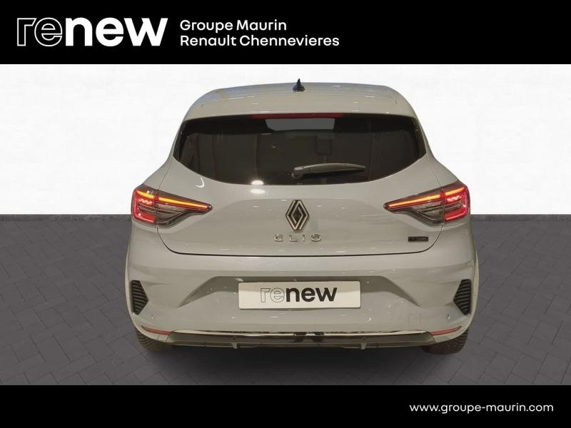 RENAULT Clio d’occasion à vendre à CHENNEVIÈRES-SUR-MARNE chez ADP - SOVEA 94 (Photo 5)