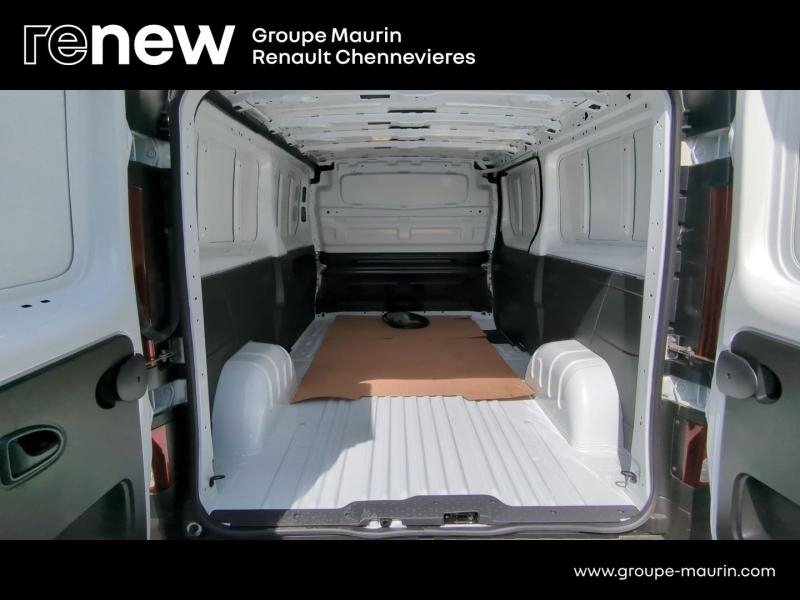 RENAULT Trafic Fg VUL d’occasion à vendre à CHENNEVIÈRES-SUR-MARNE chez ADP - SOVEA 94 (Photo 8)