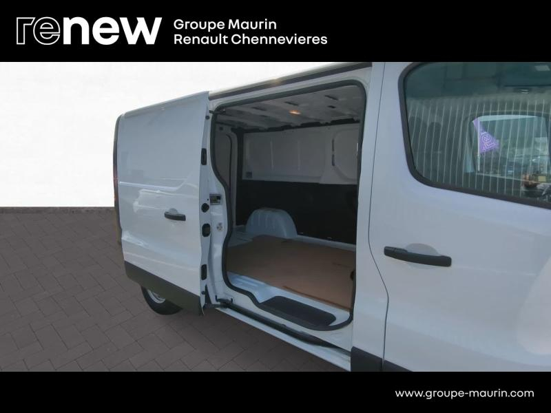 RENAULT Trafic Fg VUL d’occasion à vendre à CHENNEVIÈRES-SUR-MARNE chez ADP - SOVEA 94 (Photo 13)