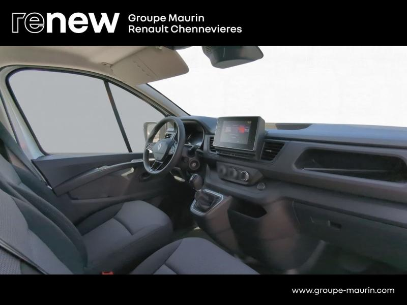 RENAULT Trafic Fg VUL d’occasion à vendre à CHENNEVIÈRES-SUR-MARNE chez ADP - SOVEA 94 (Photo 14)
