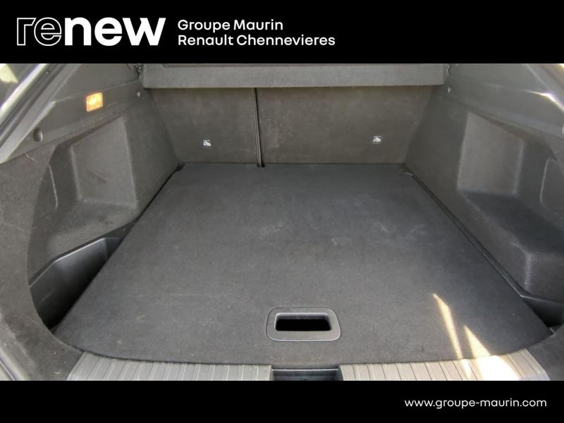 RENAULT Arkana d’occasion à vendre à CHENNEVIÈRES-SUR-MARNE chez ADP - SOVEA 94 (Photo 11)