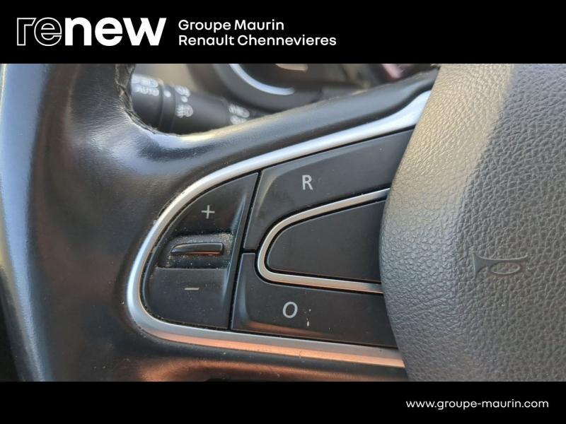 RENAULT Grand Scenic d’occasion à vendre à CHENNEVIÈRES-SUR-MARNE chez ADP - SOVEA 94 (Photo 18)