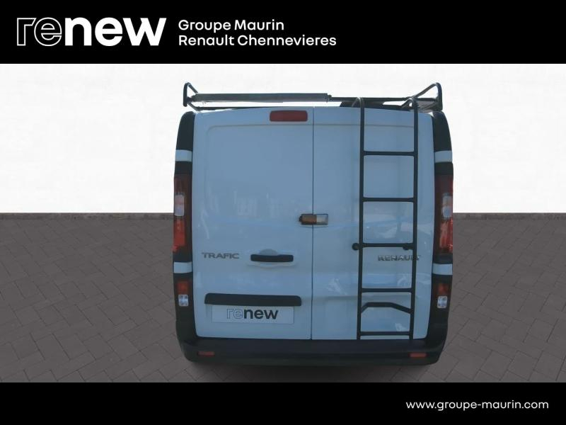 RENAULT Trafic Fg VUL d’occasion à vendre à CHENNEVIÈRES-SUR-MARNE chez ADP - SOVEA 94 (Photo 6)