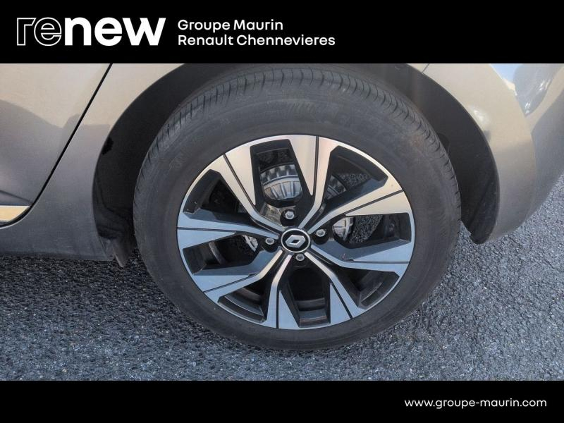 RENAULT Clio d’occasion à vendre à CHENNEVIÈRES-SUR-MARNE chez ADP - SOVEA 94 (Photo 9)