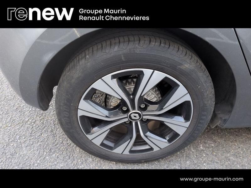 RENAULT Clio d’occasion à vendre à CHENNEVIÈRES-SUR-MARNE chez ADP - SOVEA 94 (Photo 12)