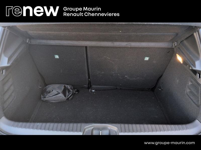 RENAULT Clio d’occasion à vendre à CHENNEVIÈRES-SUR-MARNE chez ADP - SOVEA 94 (Photo 13)