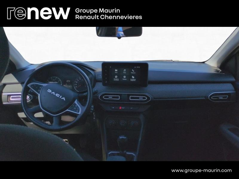 DACIA Sandero d’occasion à vendre à CHENNEVIÈRES-SUR-MARNE chez ADP - SOVEA 94 (Photo 8)