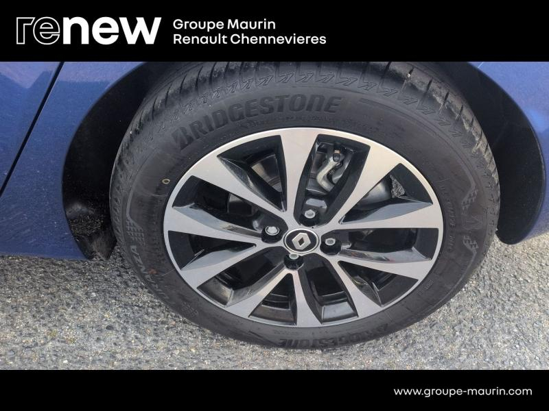 RENAULT Clio d’occasion à vendre à CHENNEVIÈRES-SUR-MARNE chez ADP - SOVEA 94 (Photo 10)