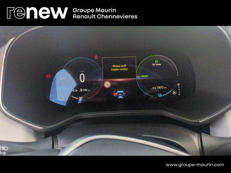 RENAULT Clio d’occasion à vendre à CHENNEVIÈRES-SUR-MARNE chez ADP - SOVEA 94 (Photo 19)