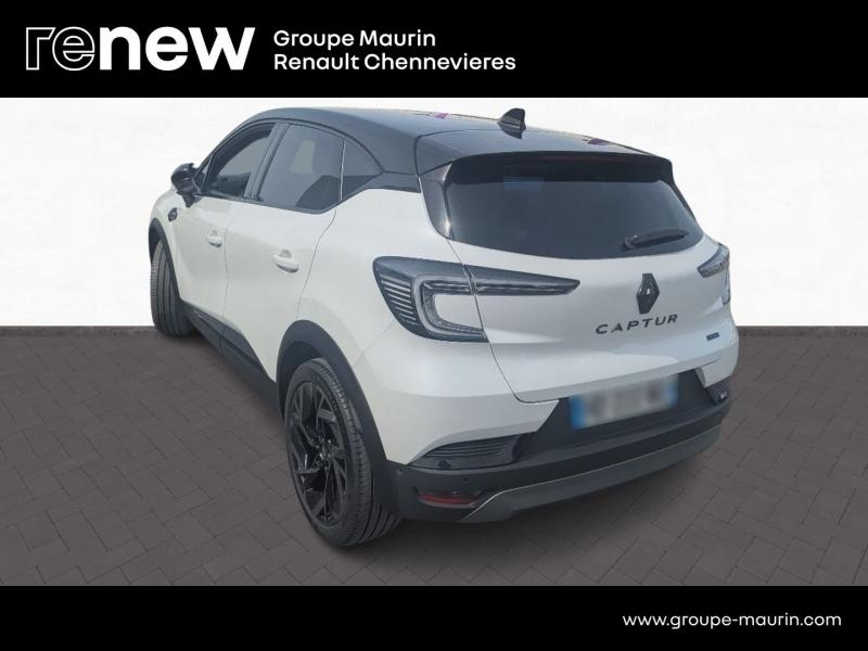 RENAULT Captur d’occasion à vendre à CHENNEVIÈRES-SUR-MARNE chez ADP - SOVEA 94 (Photo 7)