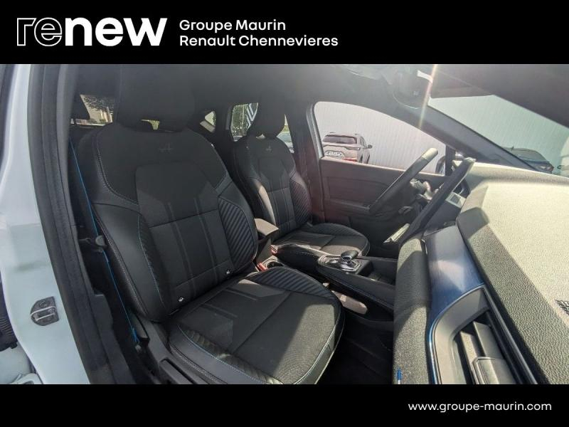 RENAULT Captur d’occasion à vendre à CHENNEVIÈRES-SUR-MARNE chez ADP - SOVEA 94 (Photo 18)