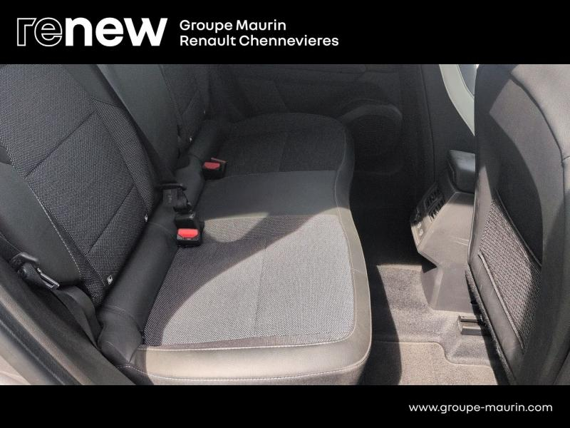 RENAULT Captur d’occasion à vendre à CHENNEVIÈRES-SUR-MARNE chez ADP - SOVEA 94 (Photo 18)