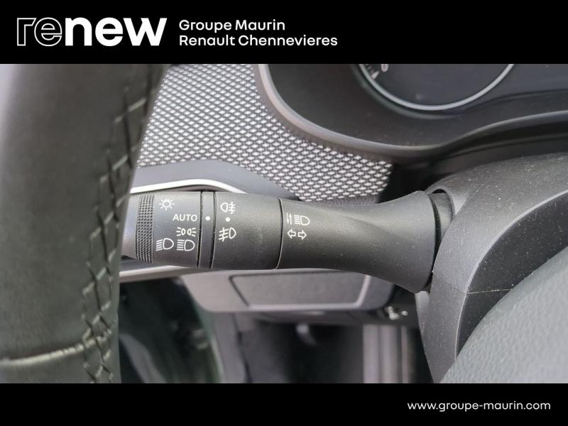 DACIA Sandero d’occasion à vendre à CHENNEVIÈRES-SUR-MARNE chez ADP - SOVEA 94 (Photo 18)