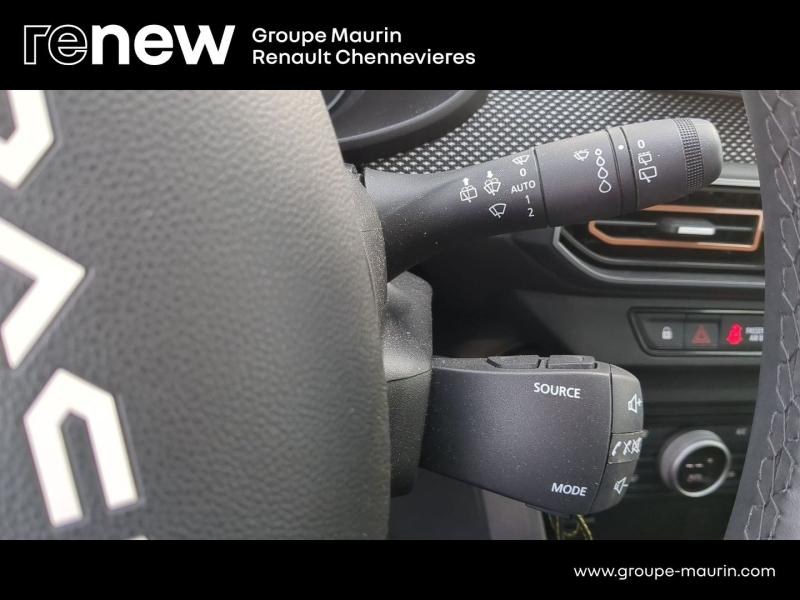 DACIA Sandero d’occasion à vendre à CHENNEVIÈRES-SUR-MARNE chez ADP - SOVEA 94 (Photo 19)