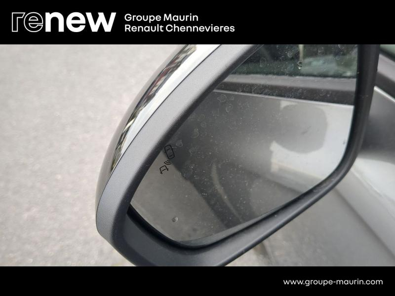RENAULT Clio d’occasion à vendre à CHENNEVIÈRES-SUR-MARNE chez ADP - SOVEA 94 (Photo 14)