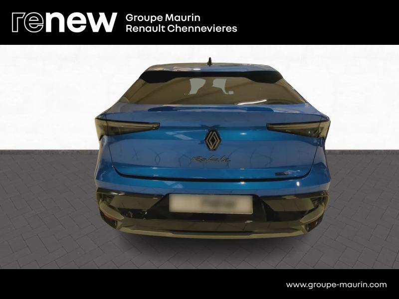 RENAULT  d’occasion à vendre à CHENNEVIÈRES-SUR-MARNE chez ADP - SOVEA 94 (Photo 9)