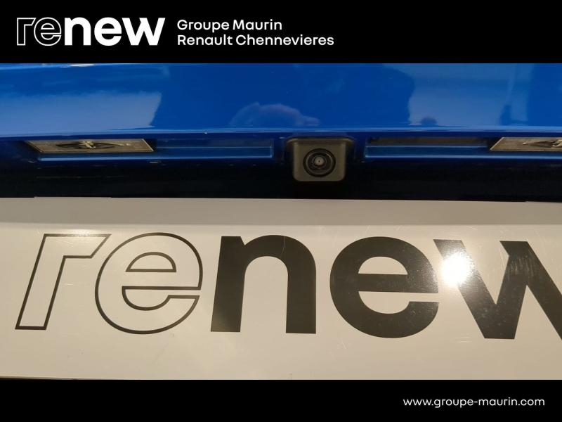 RENAULT  d’occasion à vendre à CHENNEVIÈRES-SUR-MARNE chez ADP - SOVEA 94 (Photo 12)
