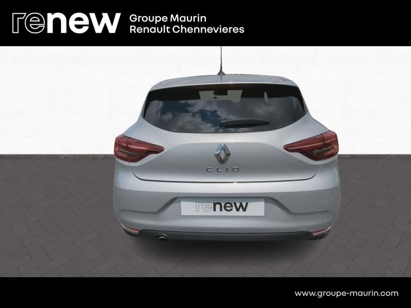 RENAULT Clio d’occasion à vendre à CHENNEVIÈRES-SUR-MARNE chez ADP - SOVEA 94 (Photo 6)