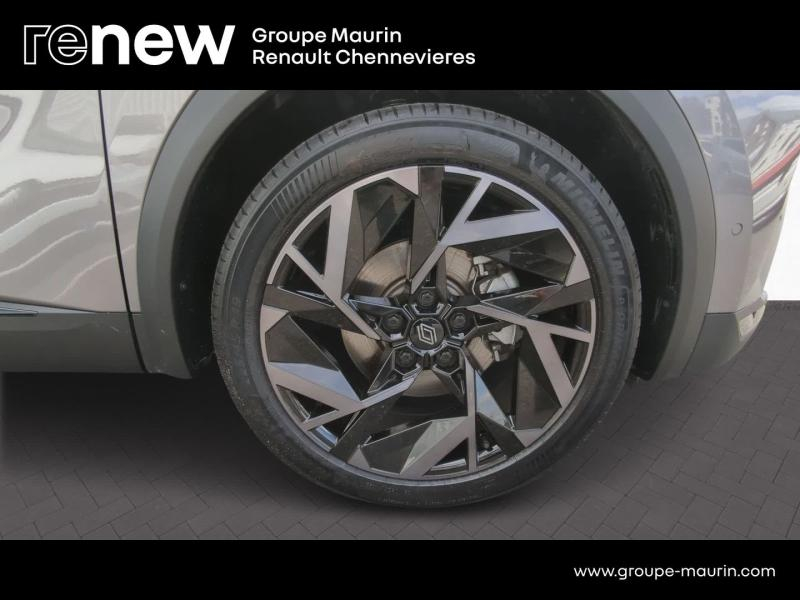 RENAULT Captur d’occasion à vendre à CHENNEVIÈRES-SUR-MARNE chez ADP - SOVEA 94 (Photo 14)