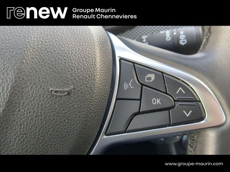 DACIA Sandero d’occasion à vendre à CHENNEVIÈRES-SUR-MARNE chez ADP - SOVEA 94 (Photo 18)