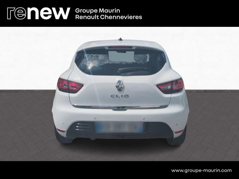 RENAULT Clio d’occasion à vendre à CHENNEVIÈRES-SUR-MARNE chez ADP - SOVEA 94 (Photo 4)
