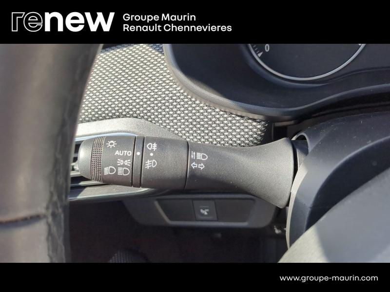 DACIA Sandero d’occasion à vendre à CHENNEVIÈRES-SUR-MARNE chez ADP - SOVEA 94 (Photo 17)