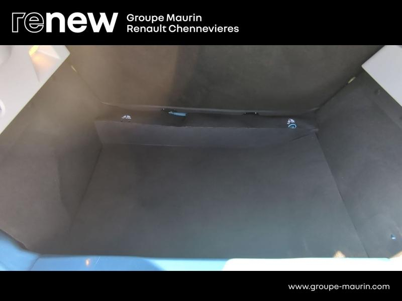 RENAULT Zoe d’occasion à vendre à CHENNEVIÈRES-SUR-MARNE chez ADP - SOVEA 94 (Photo 11)