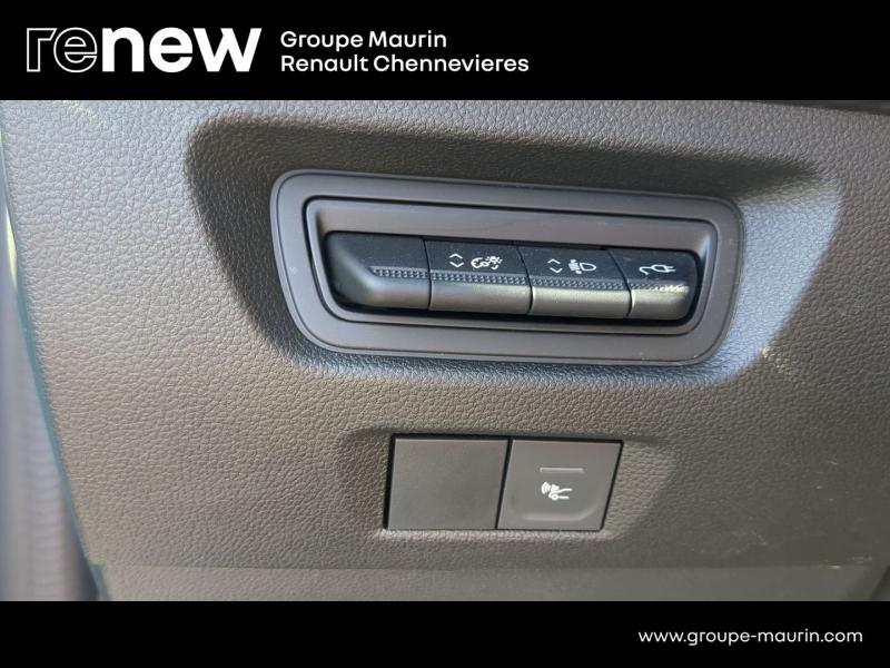 RENAULT Zoe d’occasion à vendre à CHENNEVIÈRES-SUR-MARNE chez ADP - SOVEA 94 (Photo 13)