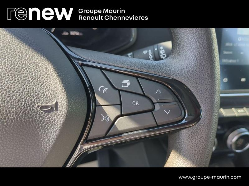 RENAULT Zoe d’occasion à vendre à CHENNEVIÈRES-SUR-MARNE chez ADP - SOVEA 94 (Photo 16)