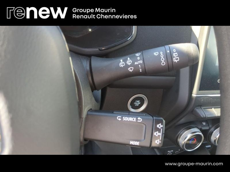RENAULT Zoe d’occasion à vendre à CHENNEVIÈRES-SUR-MARNE chez ADP - SOVEA 94 (Photo 18)
