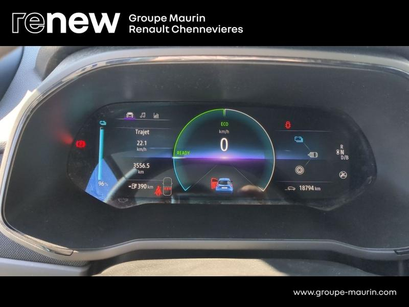 RENAULT Zoe d’occasion à vendre à CHENNEVIÈRES-SUR-MARNE chez ADP - SOVEA 94 (Photo 19)