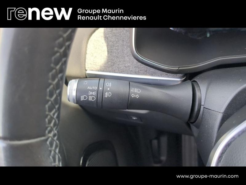 RENAULT Zoe d’occasion à vendre à CHENNEVIÈRES-SUR-MARNE chez ADP - SOVEA 94 (Photo 18)