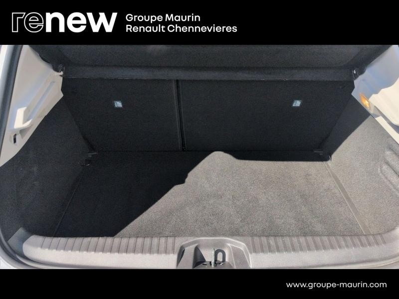 RENAULT Clio d’occasion à vendre à CHENNEVIÈRES-SUR-MARNE chez ADP - SOVEA 94 (Photo 13)