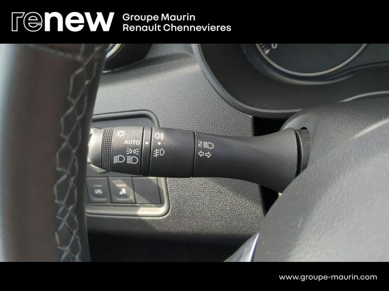 DACIA Duster d’occasion à vendre à CHENNEVIÈRES-SUR-MARNE chez ADP - SOVEA 94 (Photo 13)